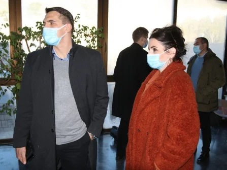 Opis slike