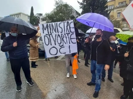 Opis slike