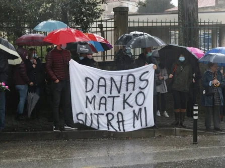 Opis slike