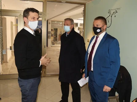 Opis slike