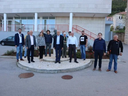 Opis slike
