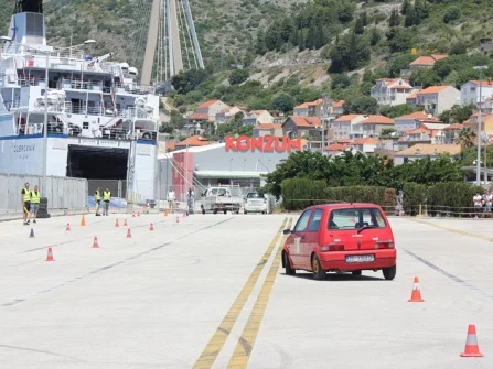 Opis slike