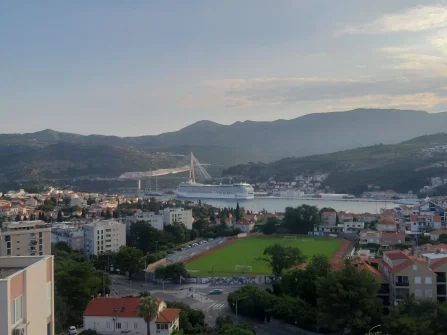 Opis slike