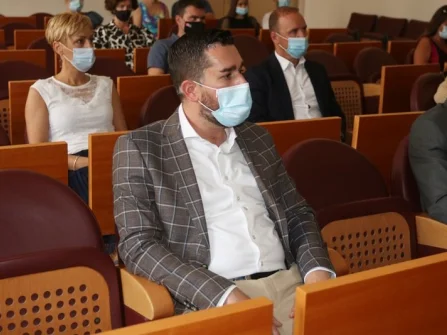 Opis slike