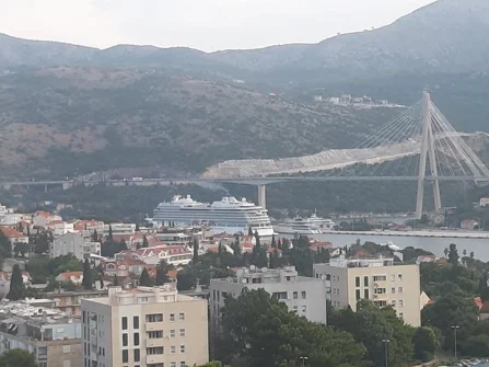 Opis slike