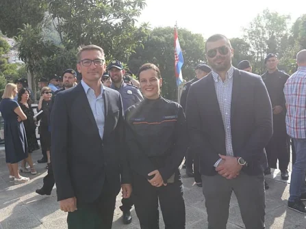 Opis slike