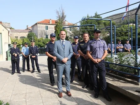 Opis slike