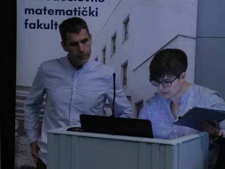 Opis slike
