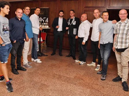 Opis slike