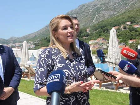 Opis slike