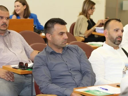 Opis slike