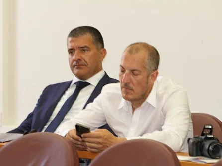 Opis slike