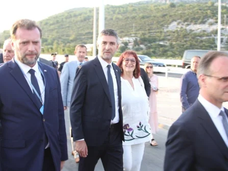 Opis slike
