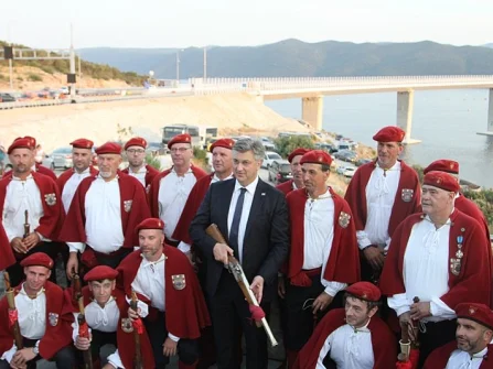 Opis slike
