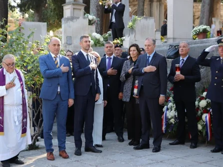Opis slike