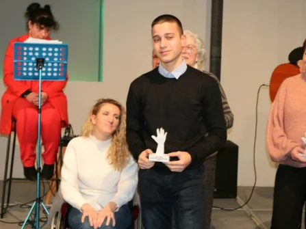 Opis slike