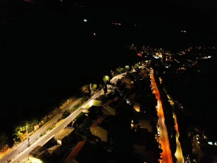 Opis slike