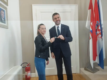 Opis slike