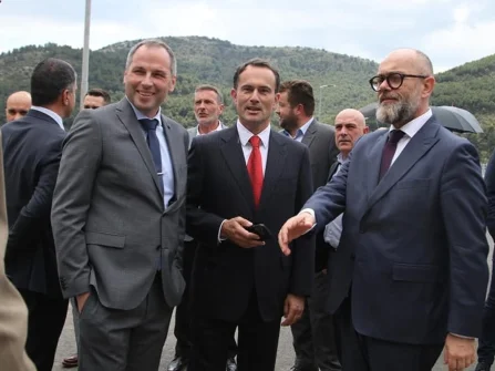 Opis slike