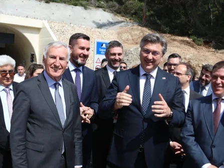 Opis slike