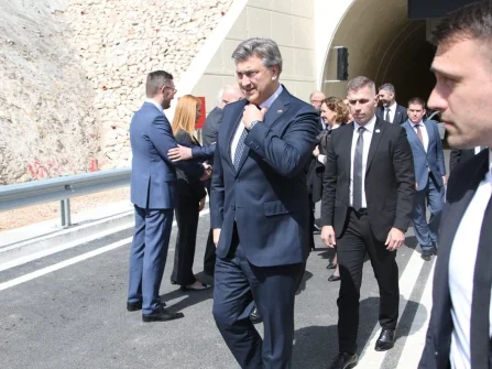 Opis slike