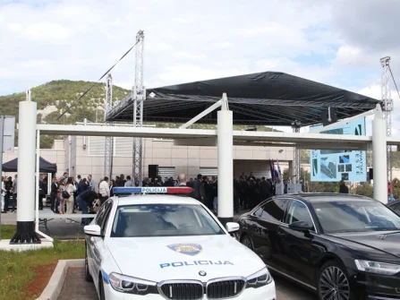 Opis slike