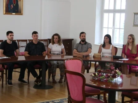 Opis slike