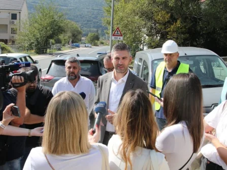 Opis slike