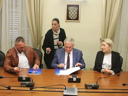 Opis slike