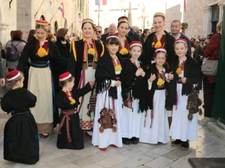 Opis slike