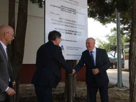 Opis slike