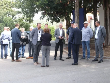 Opis slike