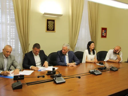 Opis slike