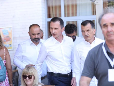 Opis slike