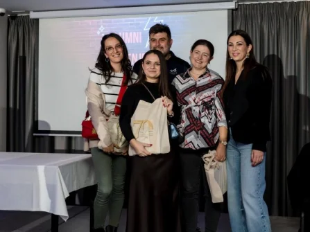 Opis slike