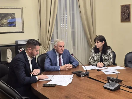 Opis slike