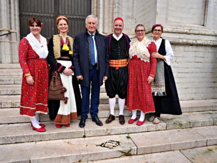 Opis slike