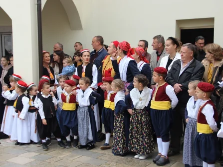Opis slike