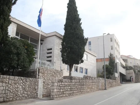 Opis slike