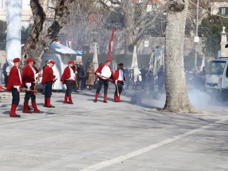 Opis slike