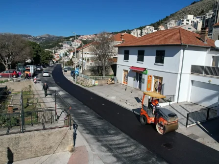 Opis slike