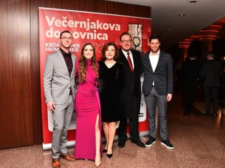 Opis slike
