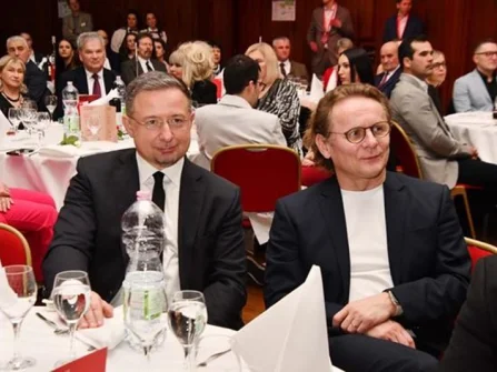 Opis slike