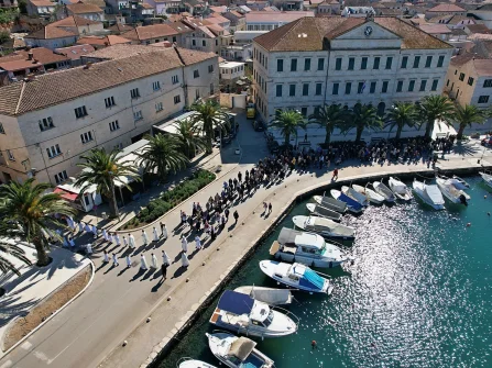 Opis slike