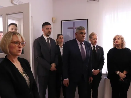 Opis slike