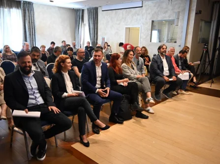 Opis slike