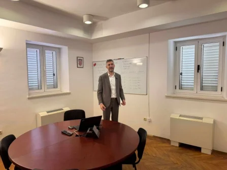 Opis slike
