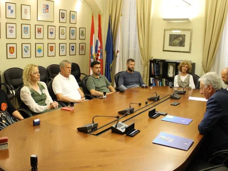Opis slike