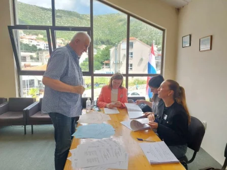 Opis slike