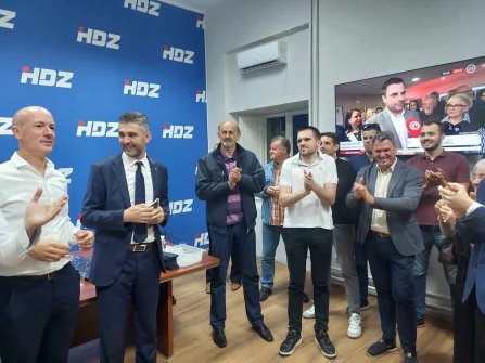 Opis slike